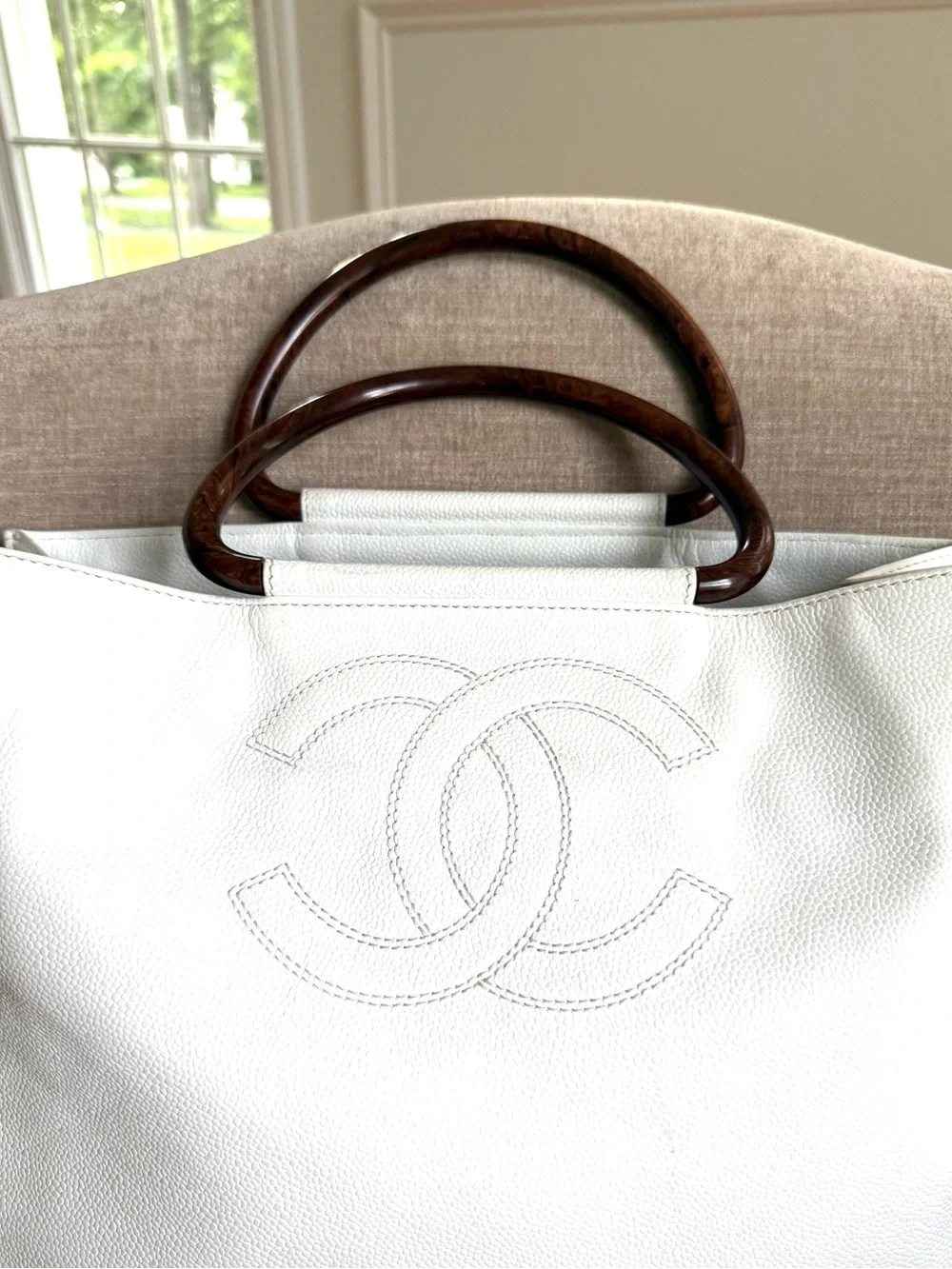 CHANEL authentic tote